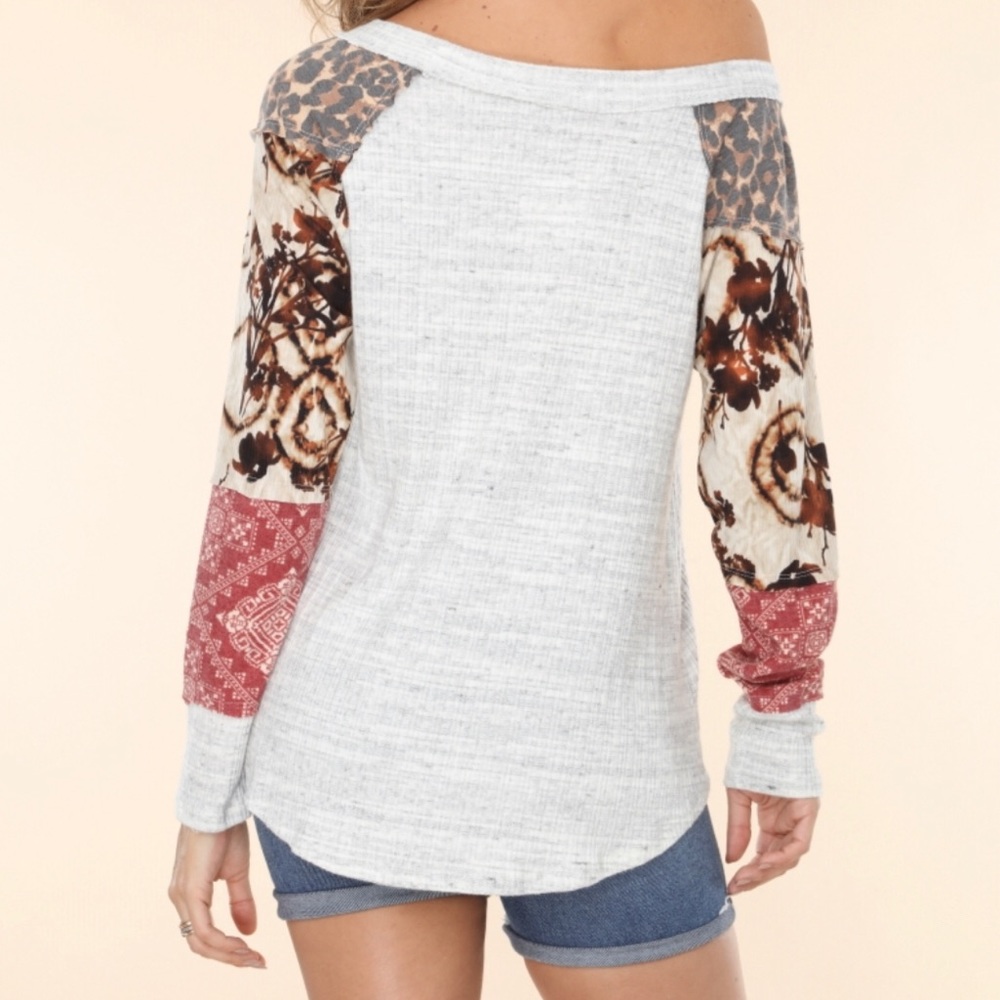 🔥Heather Gray Raglan Style - Picture 6 of 7